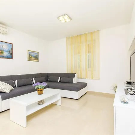 Vesa Holiday home *